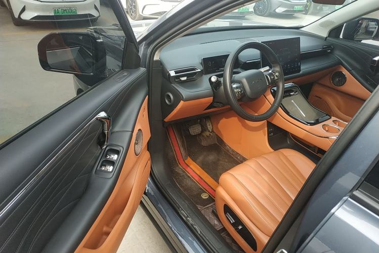 Used AION V 2024 Aion Tyrannosaurus 650 LiDAR Edition
