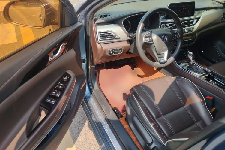 Used Changan Raeton CC 2018 1.5T Automatic Haoya Model China V Standard