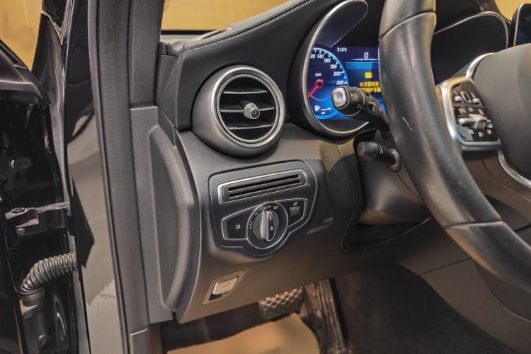 Used Mercedes-Benz GLC 2021 GLC 300 L 4MATIC Dynamic Model
