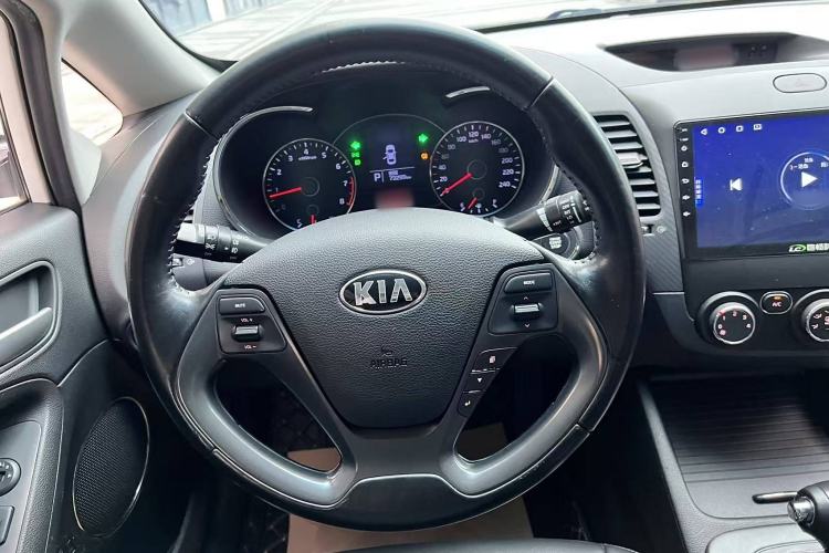 Used Kia K3 2015 1.6L Automatic GLS
