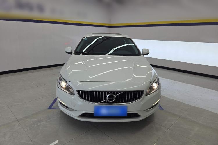 Used Volvo S60 2019 S60L Facelift T5 Intelligent Advanced Edition
