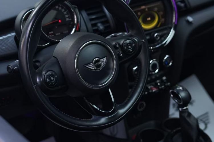 Used  MINI 2016 1.5T COOPER