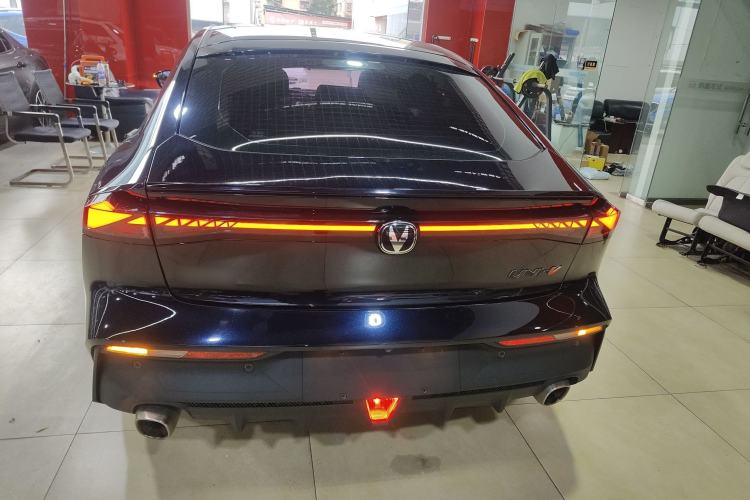 Used Changan UNI-V 2022 1.5T Prestige Version