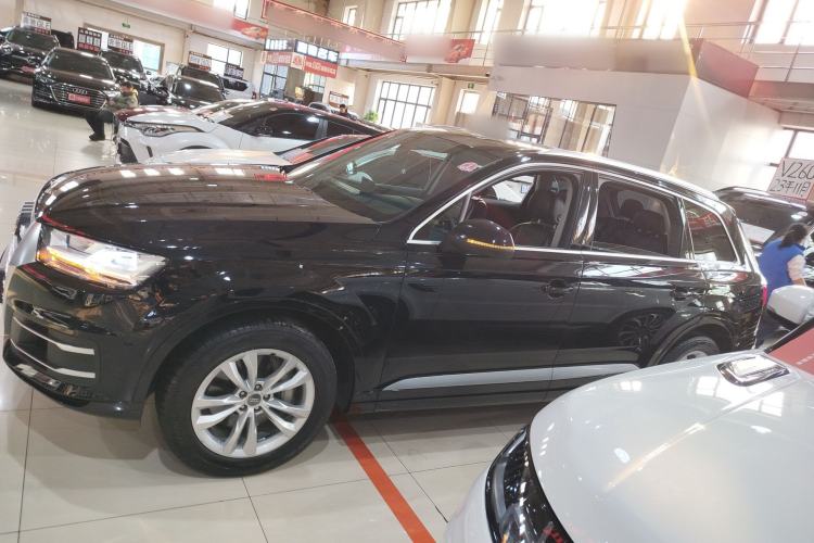 Used Audi Q7 2019 55 TFSI Technology Edition
