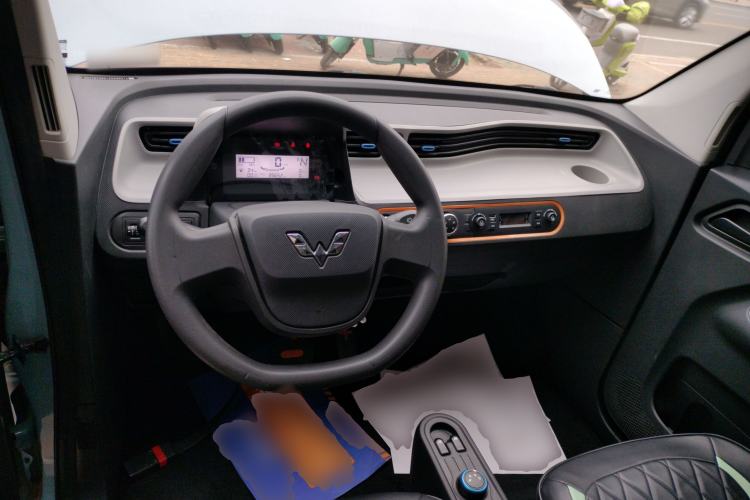 Used Wuling Hongguang MINIEV 2022 Easy Version Lithium Iron Phosphate
