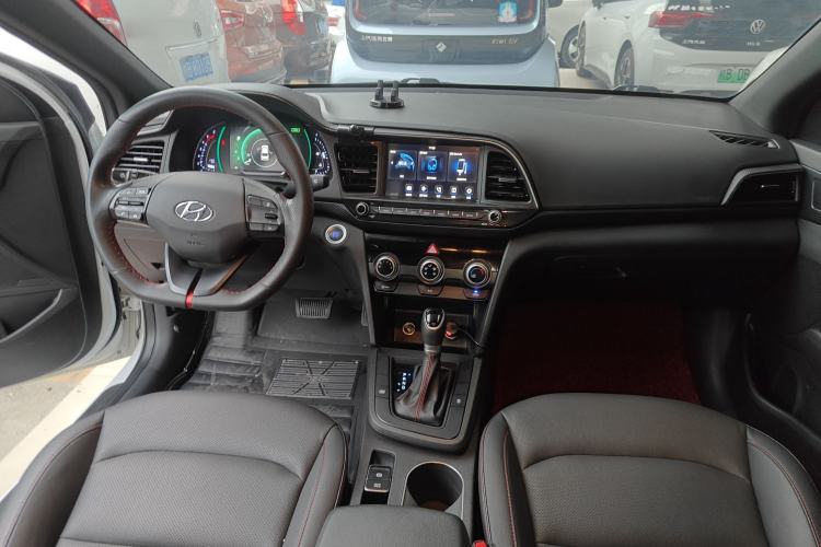 Used Hyundai Elantra 2020 1.4T Dual-Clutch Xuan Dong · Dynamic Version
