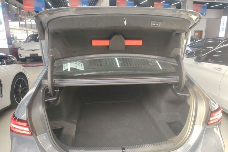 Used BMW 5 Series 2024 530Li Luxury Package Premium Edition