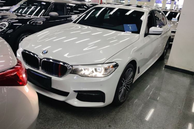 Used BMW 5 Series 2018 Restyled 530Li Leading Edition M Sport Package
