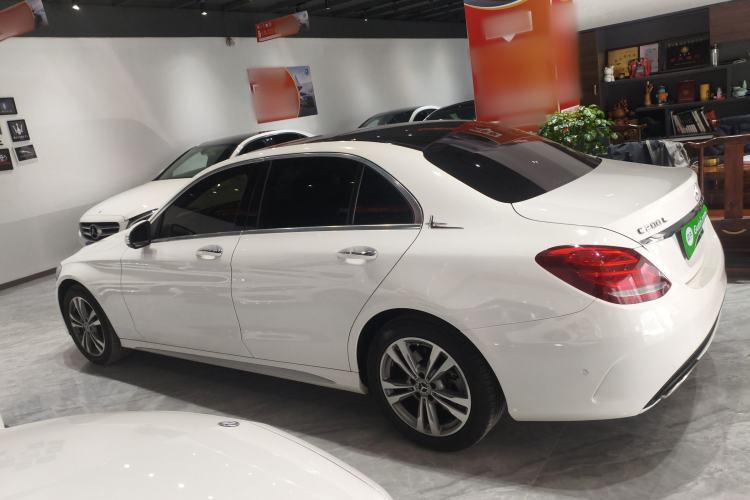 Used Mercedes-Benz C-Class 2017 Facelift C 200 L Sport Edition