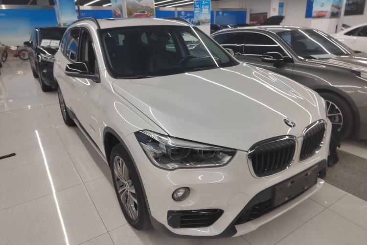 Used BMW X1 2016 xDrive20Li Luxury Model
