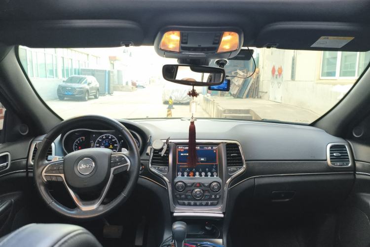 Used  Grand Cherokee (Import) 2017 3.0L Comfort Navigation Edition