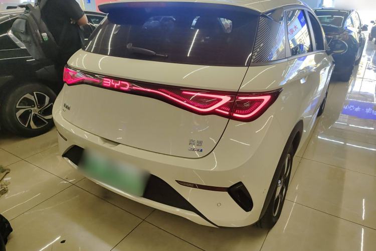 Used BYD Dolphin 2025 Intelligent Driving Version 410 km Fashion Edition
