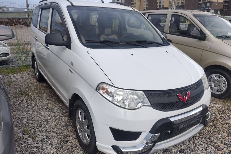 Used Wuling Hongguang 2015 1.5L S Basic Version China V Standard
