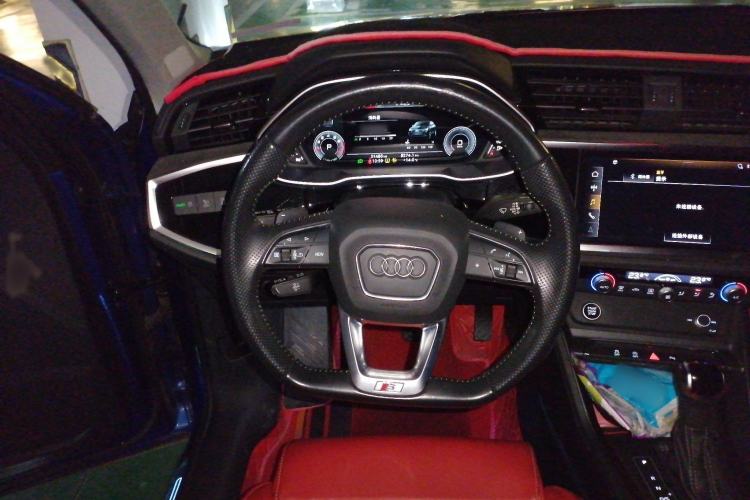 Used Audi Q3 Sportback 2022 40 TFSI Fashion Model
