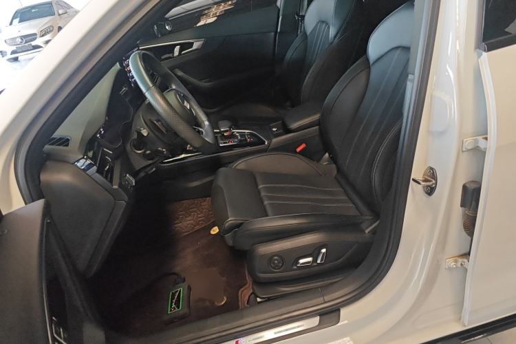 Used Audi A4L 2024 40 TFSI Luxury Dynamic Edition