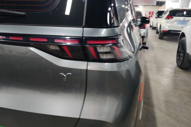 Used AION Y 2021 70 Enjoyment Tech Edition
