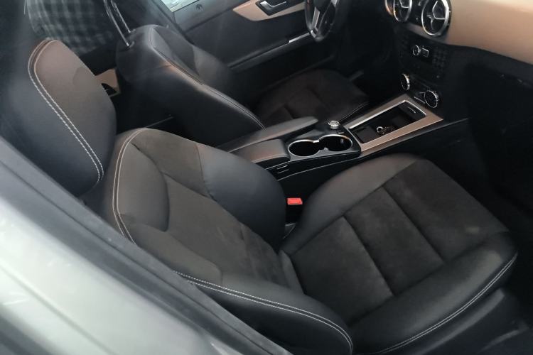 Used Mercedes-Benz GLK-Class 2015 GLK 300 4MATIC Fashion Edition Ultimate Version
