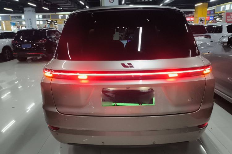 Used Li Auto L9 2022 Max model