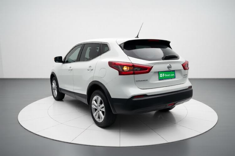 Used Nissan Qashqai 2019 2.0L CVT Smart Enjoyment Version