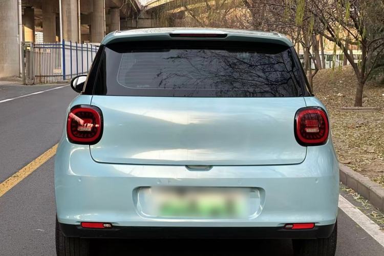 Used  3 2023 505km Air