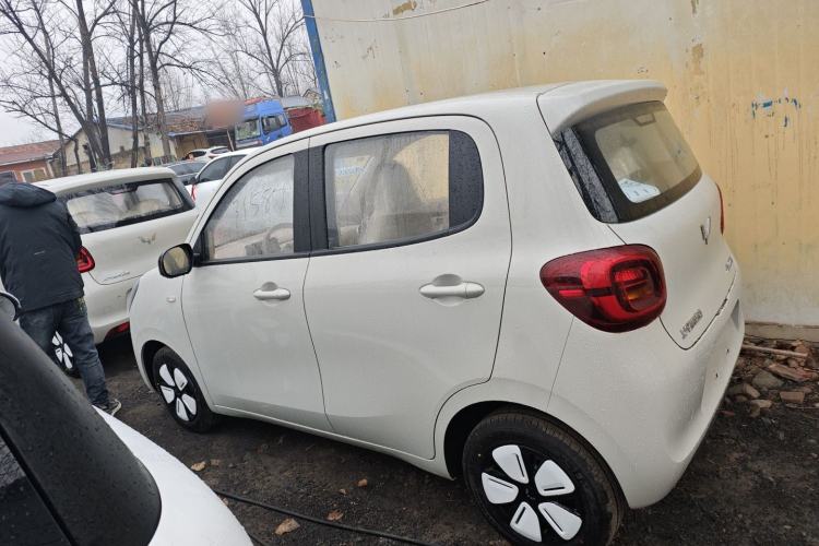 Used Wuling Hongguang MINIEV 2025 Four-Door Version Advanced Edition
