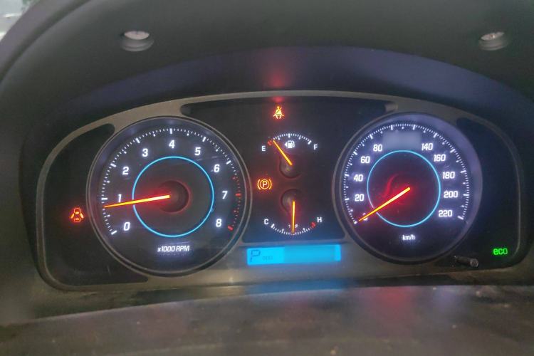 Used Chevrolet Captiva 2012 2.4L Two-Wheel Drive City Edition 5 Seats
