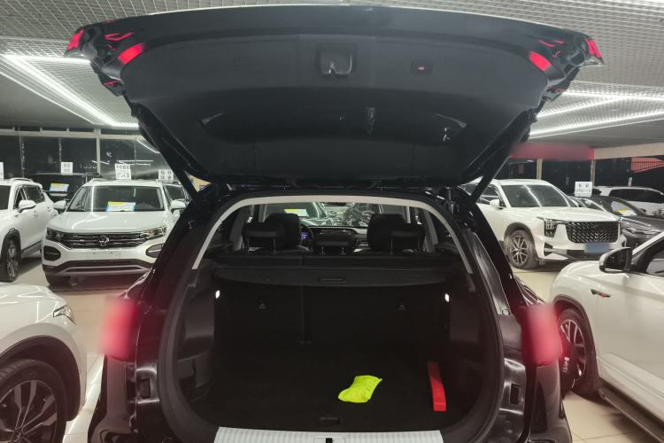 Used Hongqi HS5 2023 2.0T Qixiang Pro Edition
