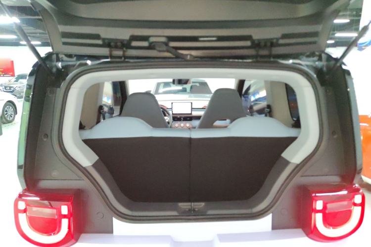 Used Chery QQ Ice Cream 2024 Edition Youth Version 205km Sundae