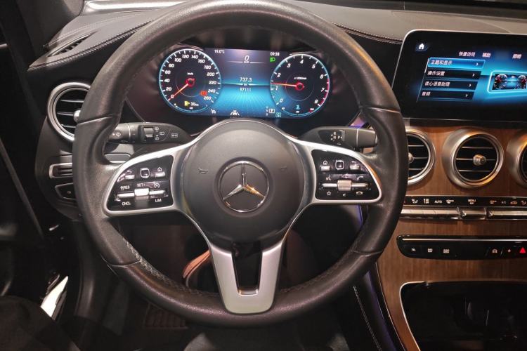 Used Mercedes-Benz GLC 2021 GLC 300 L 4MATIC Dynamic Model
