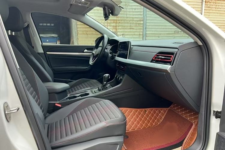 Used Volkswagen Lavida 2023 300TSI DSG Starry Full-Comfort Edition
