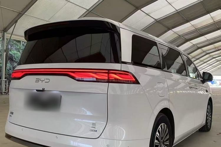 Used BYD Xia 2025 DM-i 1.5T 180km Beyond Edition
