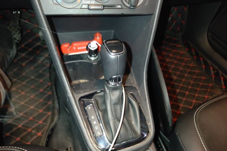 Used Skoda Rapid Spaceback 2018 1.6L Automatic Comfort Edition