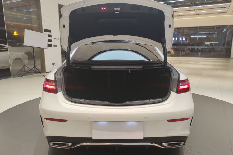 Used Mercedes-Benz E-Class 2017 E 200 Coupe
