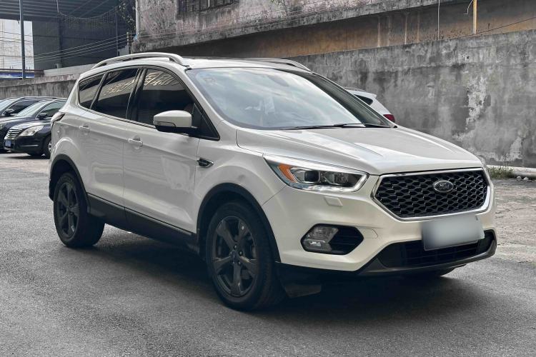 Used Ford Kuga 2019 EcoBoost 180 Two-Wheel-Drive Titanium Plus Model China V Standard
