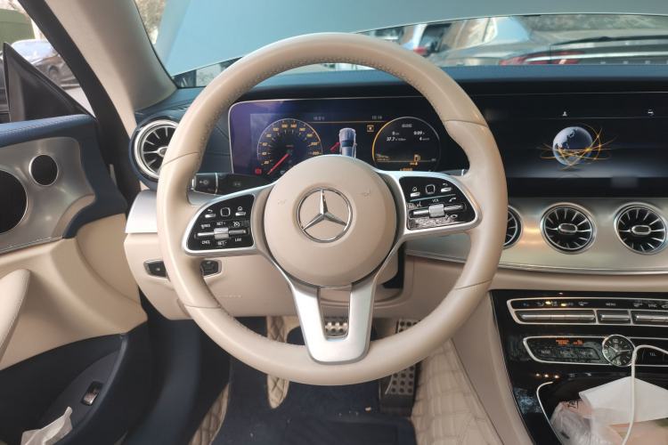 Used Mercedes-Benz E-Class (Import) 2018 E 200 4MATIC Coupe