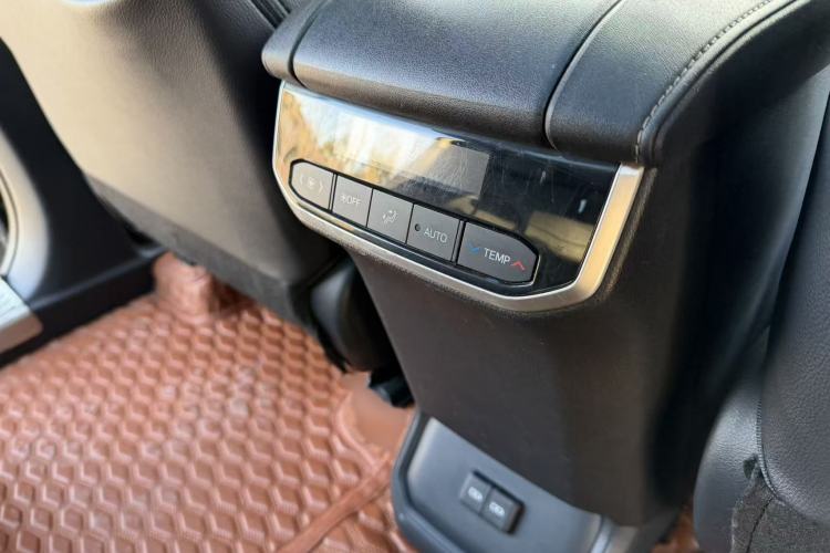 Used Toyota Highlander 2022 Dual-Engine 2.5L Four-Wheel Drive Prestige Version 7 Seats
