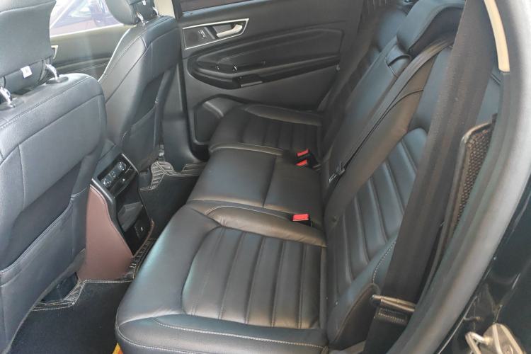 Used Ford Edge 2020 EcoBoost 245 Two-Wheel Drive Titanium 7-Seater
