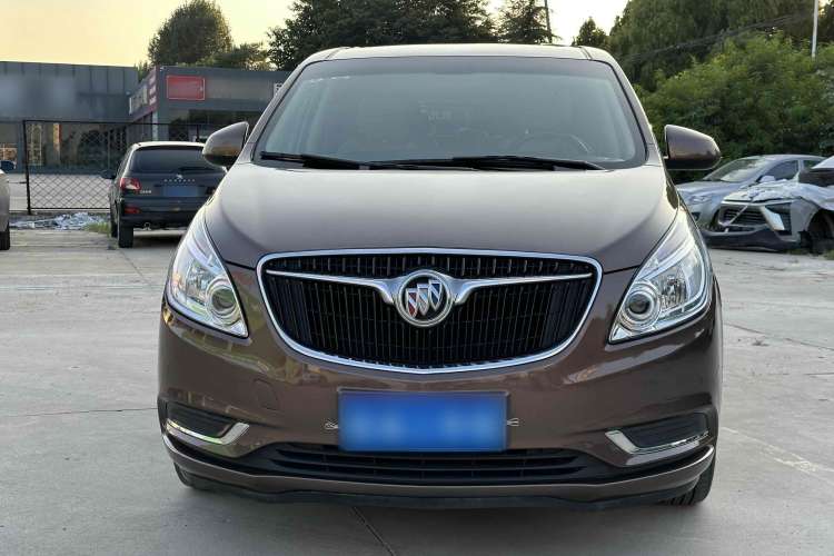 Used Buick GL8 2018 28T Luxury Model China VI Standard
