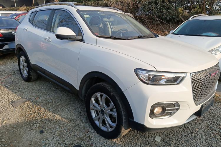 Used Haval H2s 2018 Red-Label 1.5T Dual-Clutch ZhiShang Model
