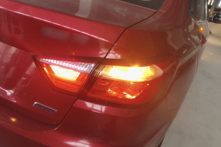 Used Changan Alsvin V7 2015 1.6L Manual Joyride Model China IV Standard
