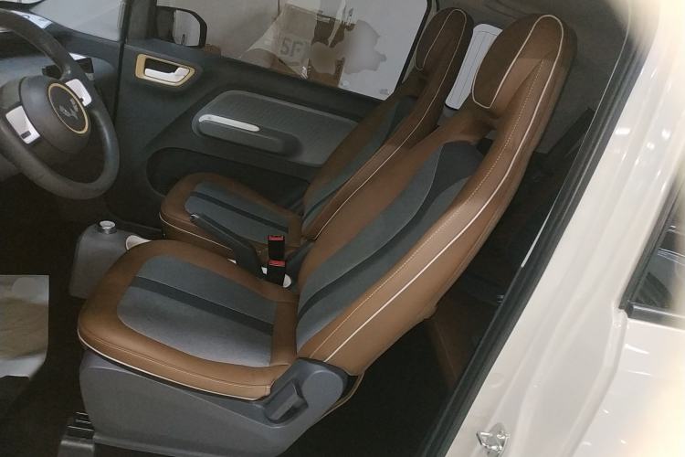 Used Wuling Hongguang MINIEV 2022 GAMEBOY 200km Gaming Edition with Lithium Iron Phosphate
