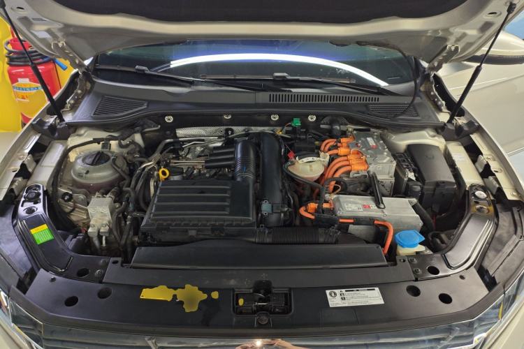 Used Volkswagen Passat New Energy 2020 430 PHEV Hybrid Luxury Edition China VI Standard