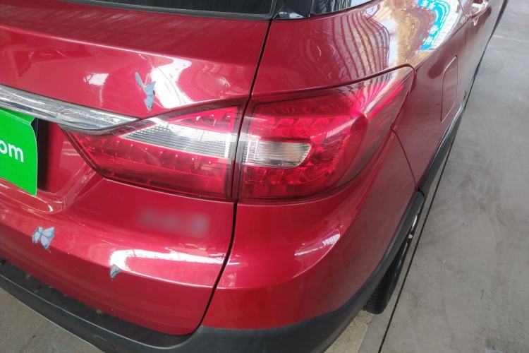 Used Dongfeng Aeolus AX3 2016 1.5L Manual Shangkue Model
