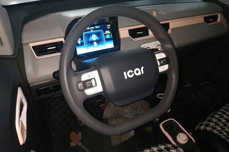 Used Chery QQ Ice Cream 2022 120km Conical Shape Lithium Iron Phosphate