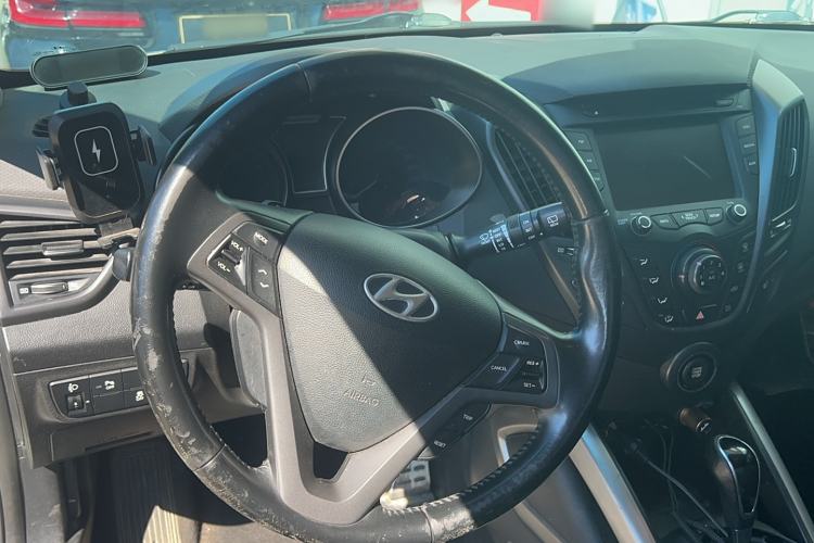 Used Hyundai Veloster 2012 1.6T Automatic Luxury Edition
