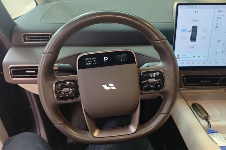 Used Li Auto MEGA 2024 Ultra Model