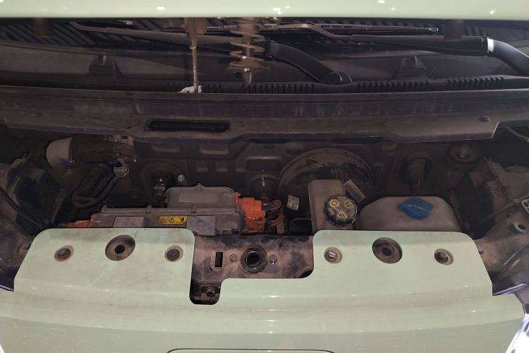 Used Chery QQ Ice Cream 2022 170km Sundae Phosphate Lithium-Ion
