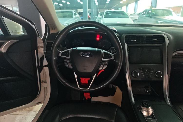 Used Ford Mondeo 2017 EcoBoost 180 Stylish Model
