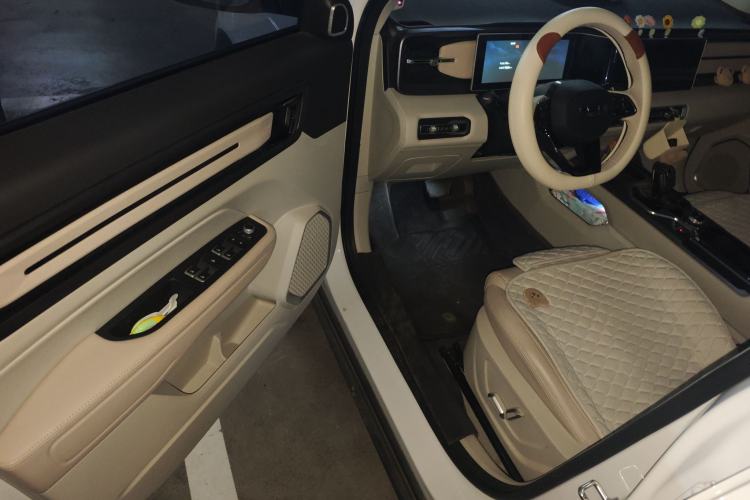 Used Geely Auto icon 2023 1.5TD Chocolate Luxe Edition