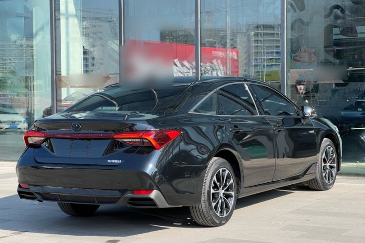Used Toyota Avalon 2023 Dual-Engine 2.5L Luxury Edition